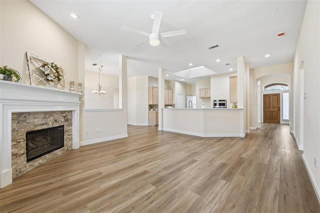 Building Photo - 2729 Pinehurst Dr