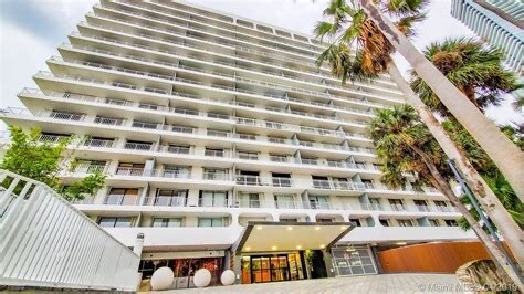 Entrance - 200 SE 15th Rd