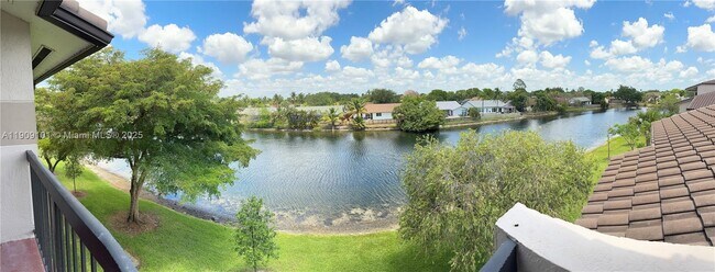 Building Photo - 9977 Nob Hill Ln