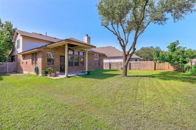 Building Photo - 112 Latitude Ln