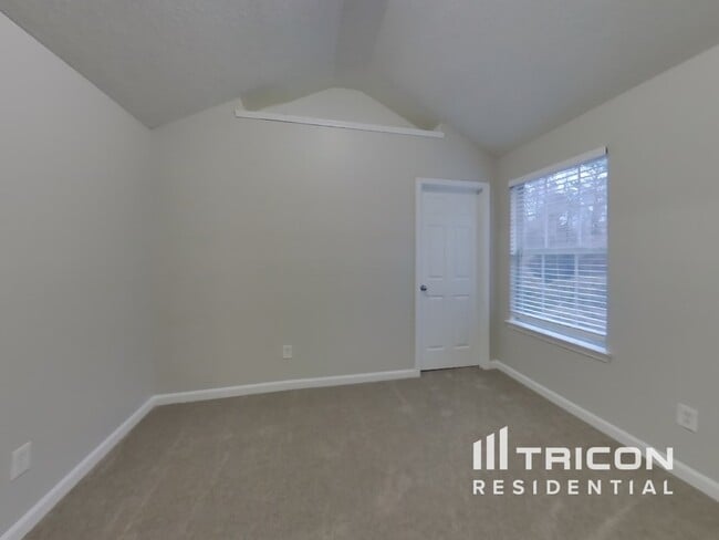 Building Photo - 340 Wekiva Ct