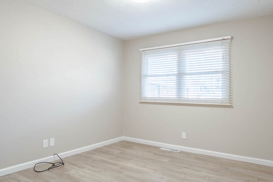 Bedroom #2 - 8512 Templeton Dr
