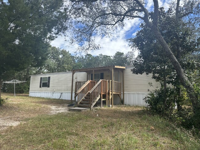 Building Photo - Large 2 Bedroom. 2 Bathroom Home For Rent ...