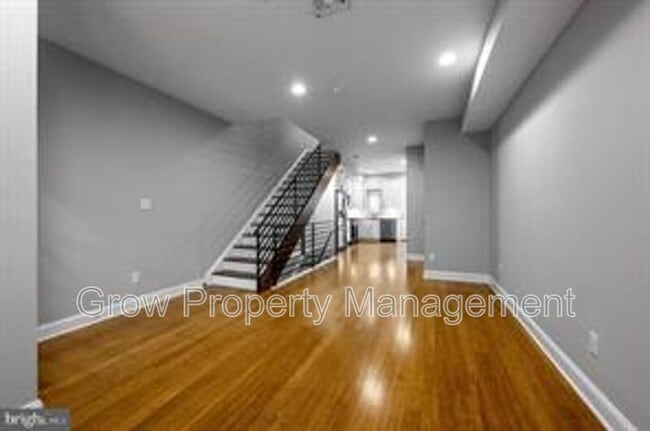 Building Photo - 1612 S 17th St