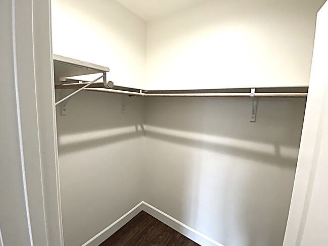 Building Photo - 309 E Sicily Dr
