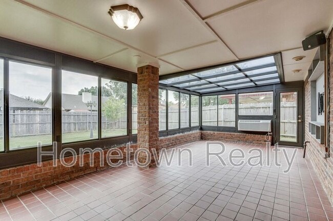 Building Photo - 13308 Marsh Ln