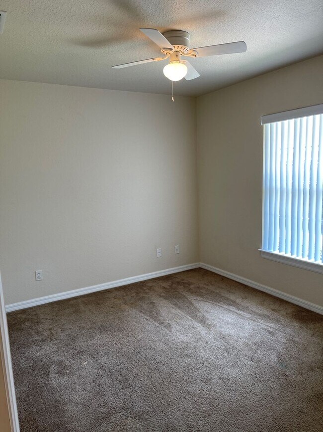 Building Photo - 8130 Juniper Rd