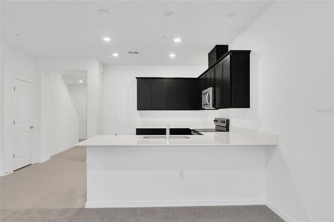 Building Photo - 4621 ORCHARD VIEW Aly