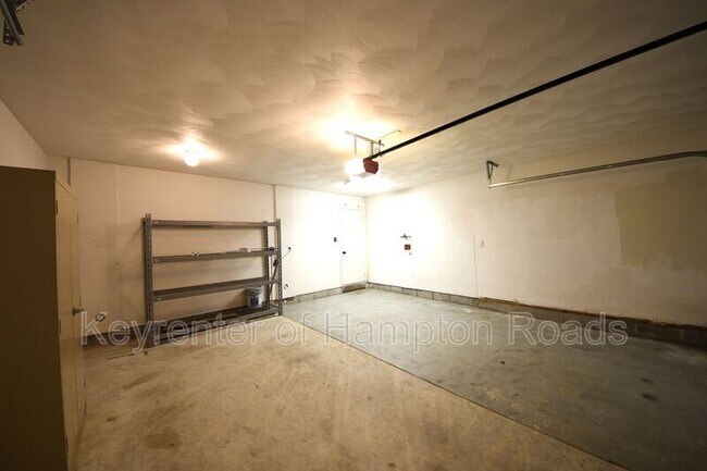 Building Photo - 1109 Lady Ashley Dr