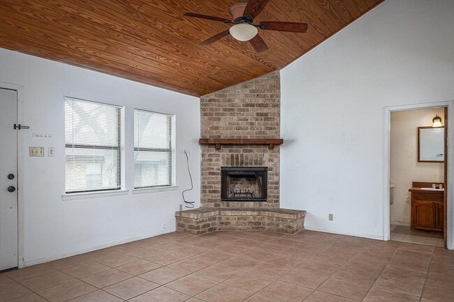 Building Photo - 109 Joe Rice Dr