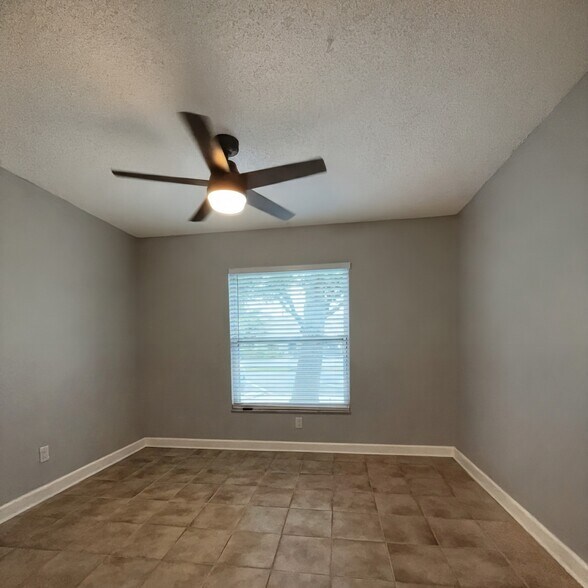 Building Photo - 3618 Mission Ct