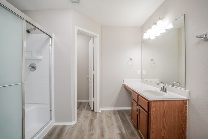 Building Photo - 7830 Ashland Springs Ln