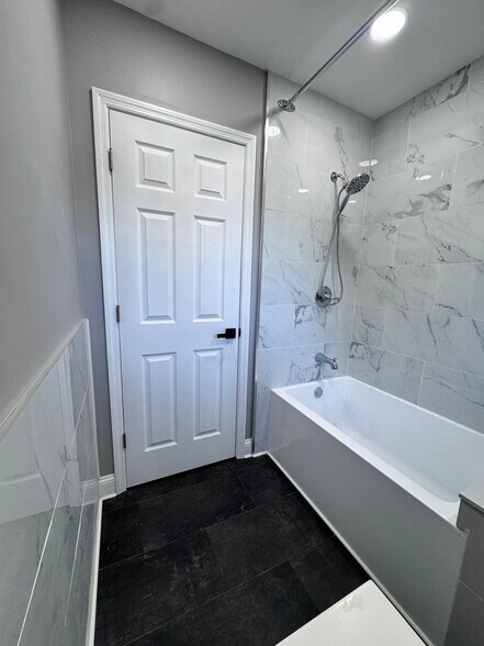 Bathroom - 857 Sherman Ave