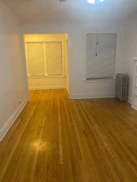 Building Photo - 340 S Homan Ave