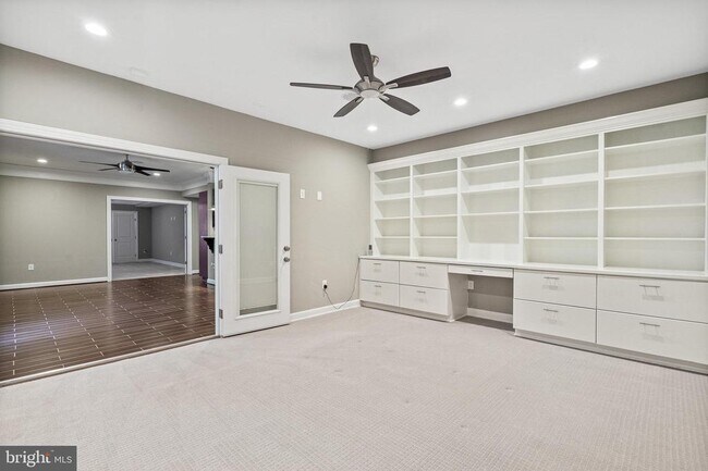 Building Photo - 4561 Rona Pl