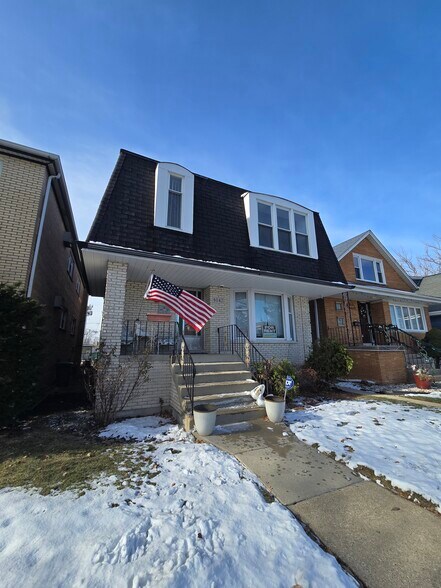 Building Photo - 6042 S Kolmar Ave