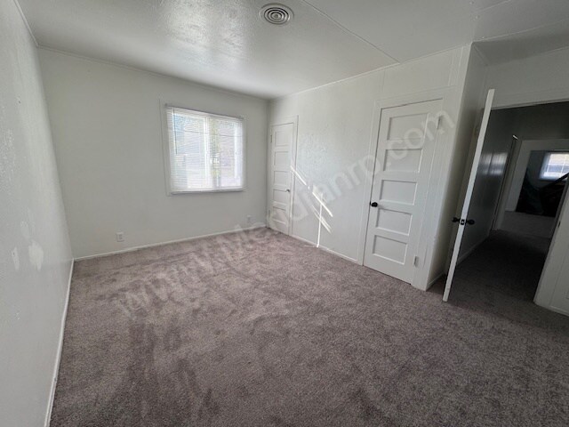 Building Photo - 3701 Holton Ave