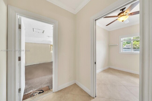 Building Photo - 4920 SW 170th Ave