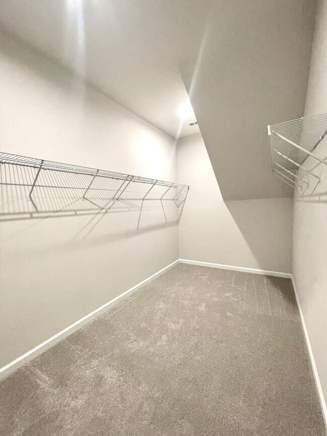 Building Photo - Move In June 16th! Brand New Construction ...