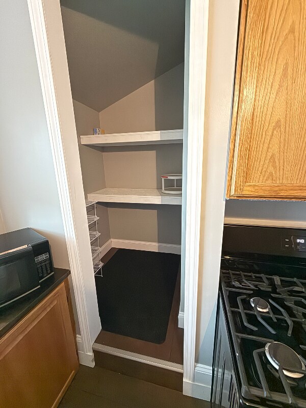 Building Photo - 25 Parkway N