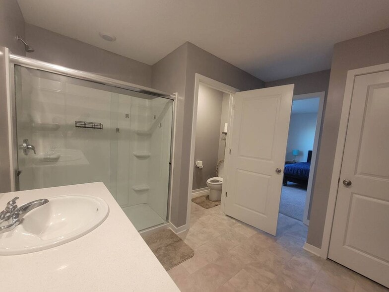 Building Photo - 131 Natalie Ln