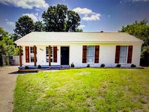 Building Photo - 4838 Shayne Ln
