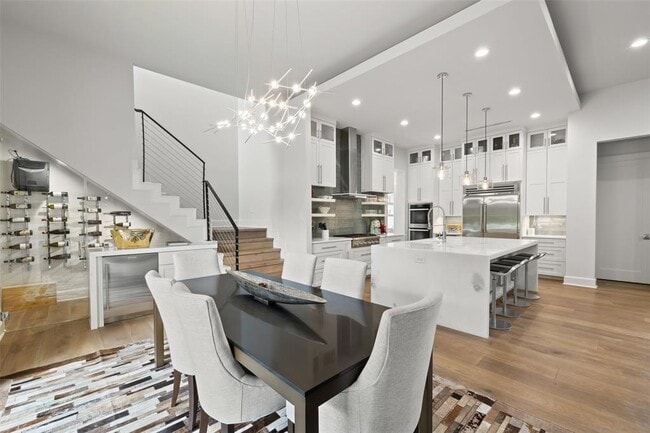Building Photo - 4709 Pecan Chase