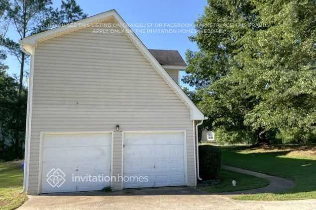 Building Photo - 5435 Beaver Lake Dr SW