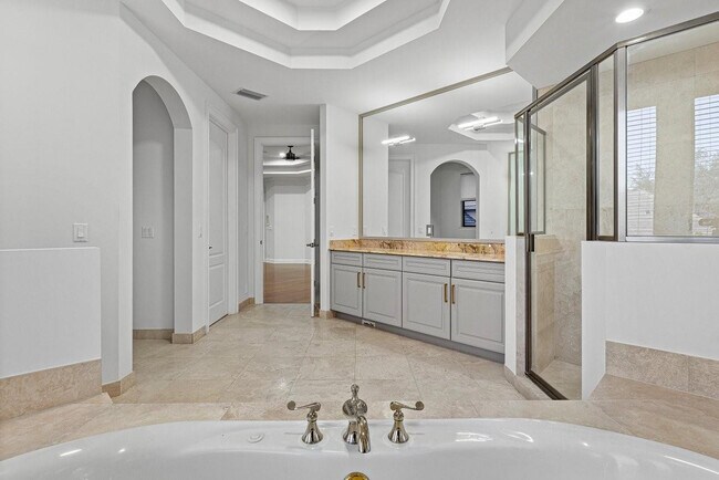 Building Photo - 8971 Stone Pier Dr