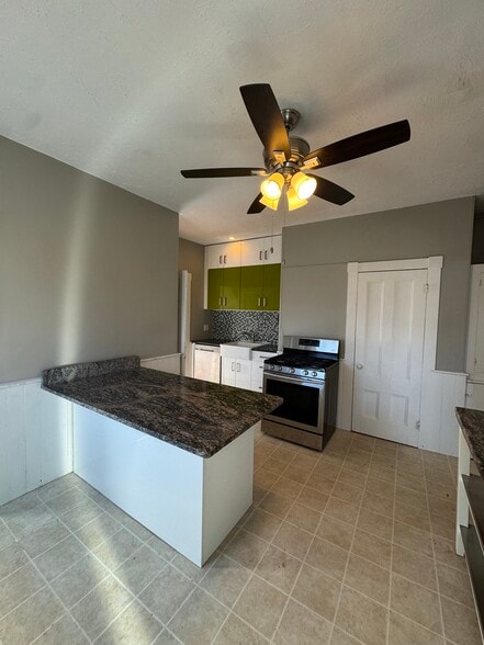 Building Photo - 143 North St