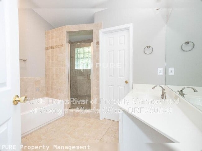 Building Photo - 4610 Weathervane Dr