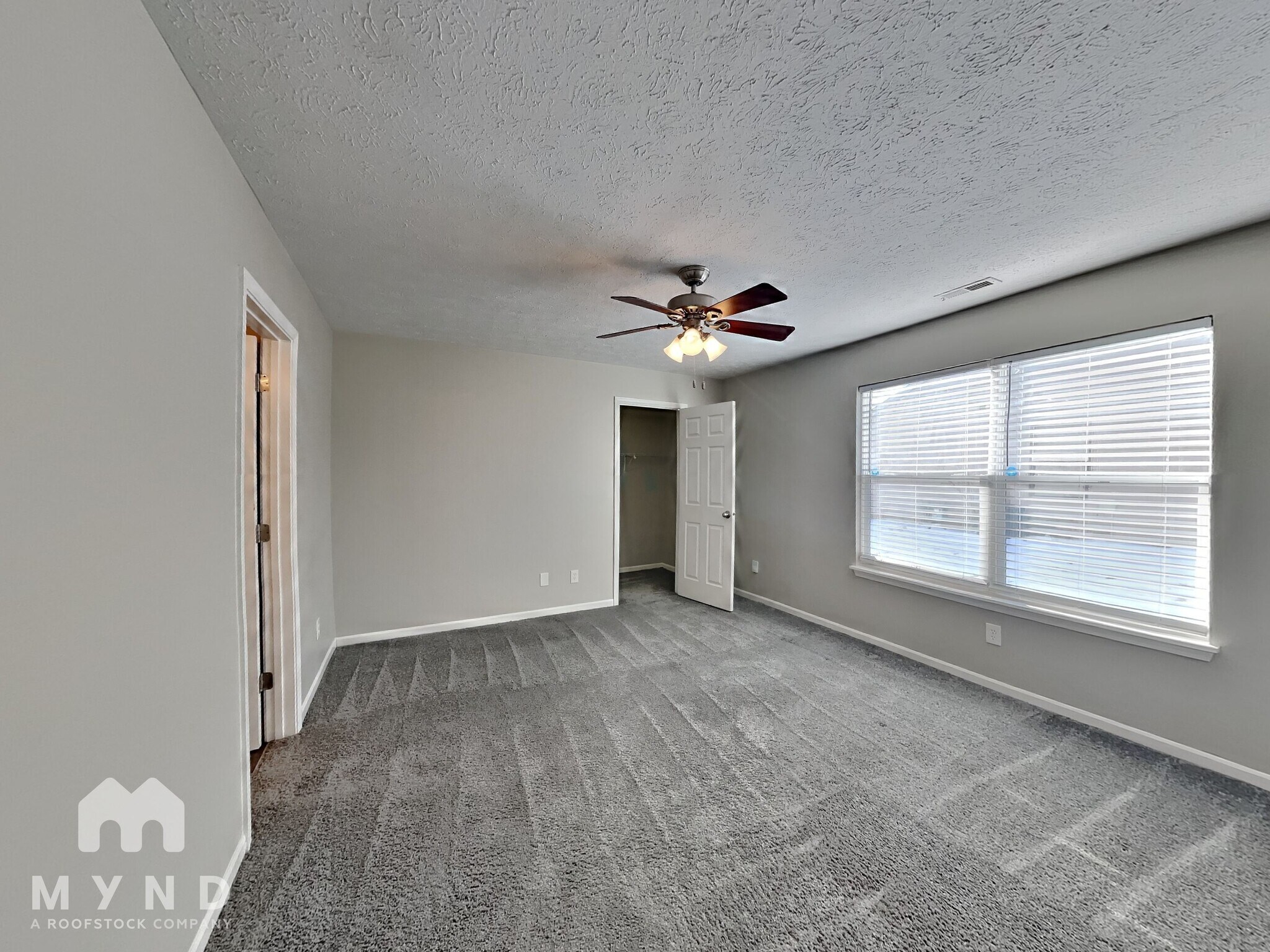 Building Photo - 3704 Bearwood Dr