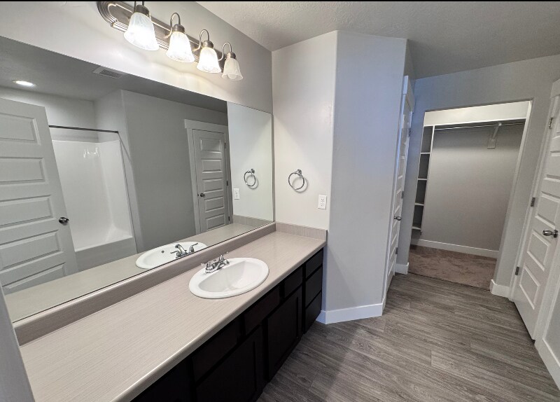 Building Photo - 14541 Juniper Shade Dr