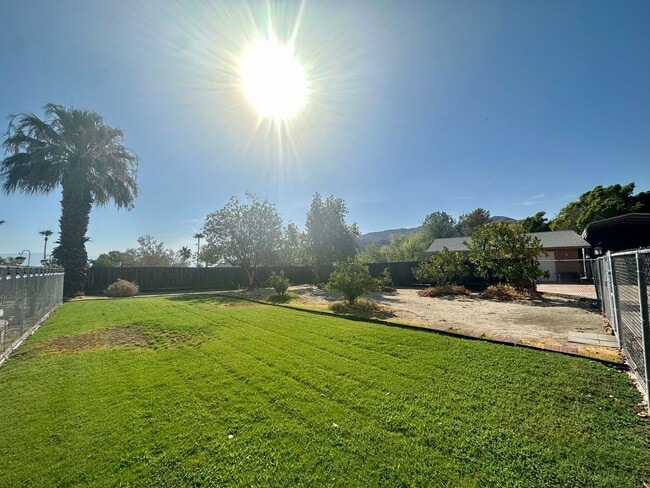 Building Photo - COMING SOON! AMAZING 3 Bedroom 3 Bathroom ...