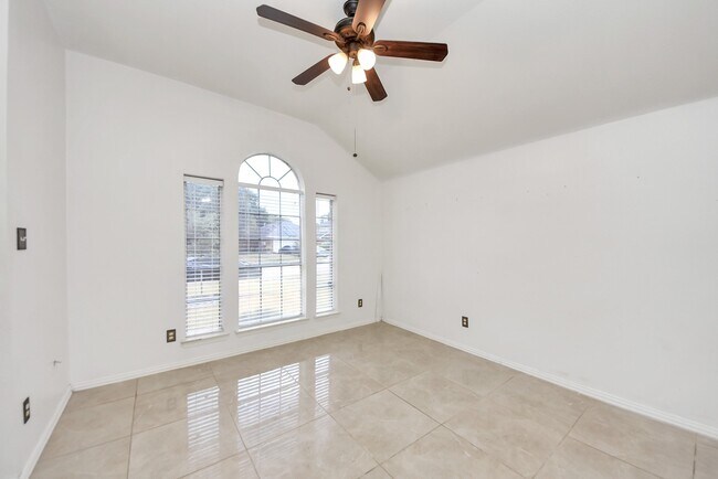 Building Photo - 21019 Stoney Haven Dr
