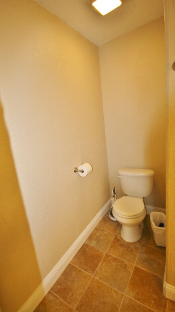 Building Photo - Stunning 3 Bed Brick Home! Zia School District !