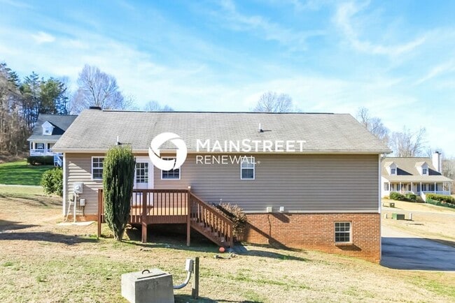 Building Photo - 3 Bedroom Pet-Friendly Home in Lexington, ...