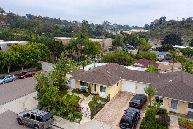 Building Photo - 763 Snapdragon St