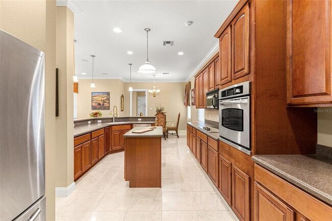 Building Photo - 3329 Schoolhouse Rd