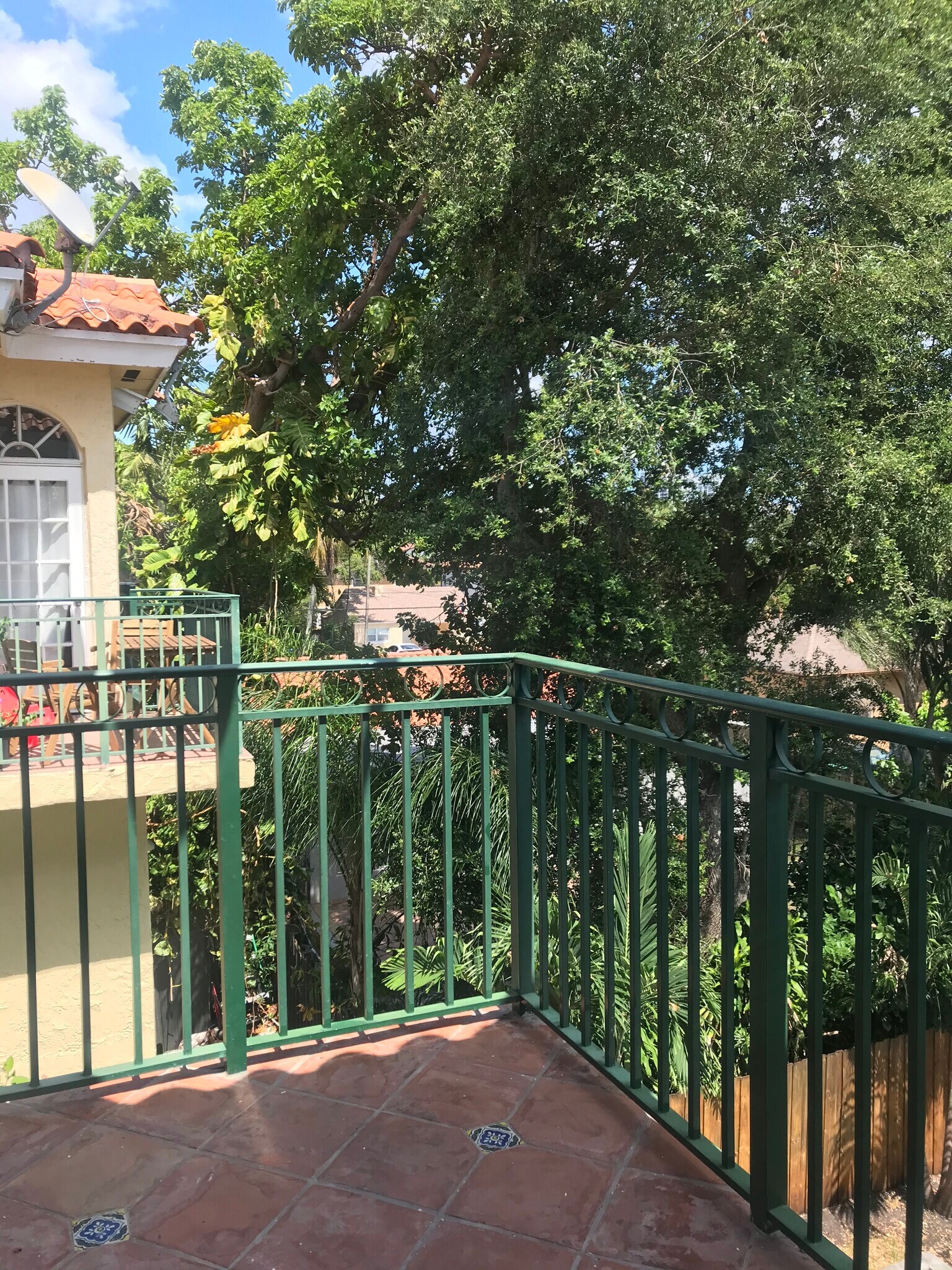 Building Photo - 3356 Bird Ave