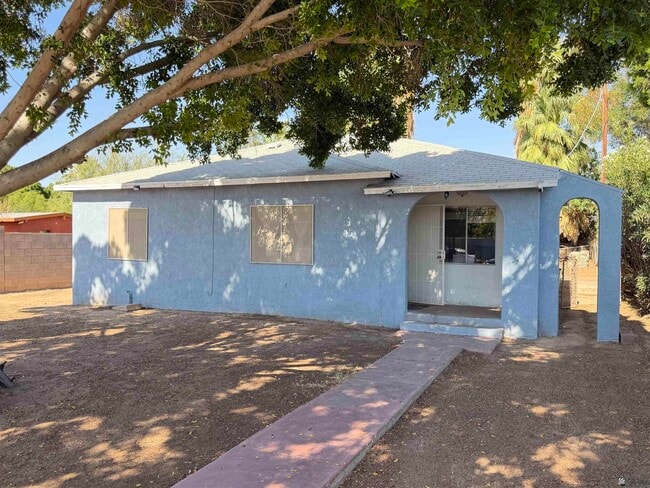 Building Photo - 315 S Magnolia Ave