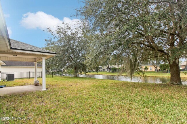 Building Photo - 14018 Fish Eagle Dr E