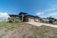 Building Photo - 4021 SW 8th Pl