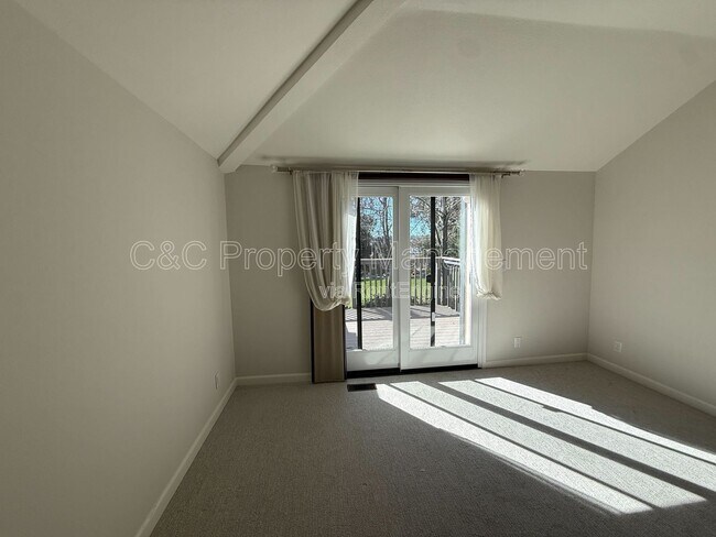 Building Photo - 63 S Branciforte Ave