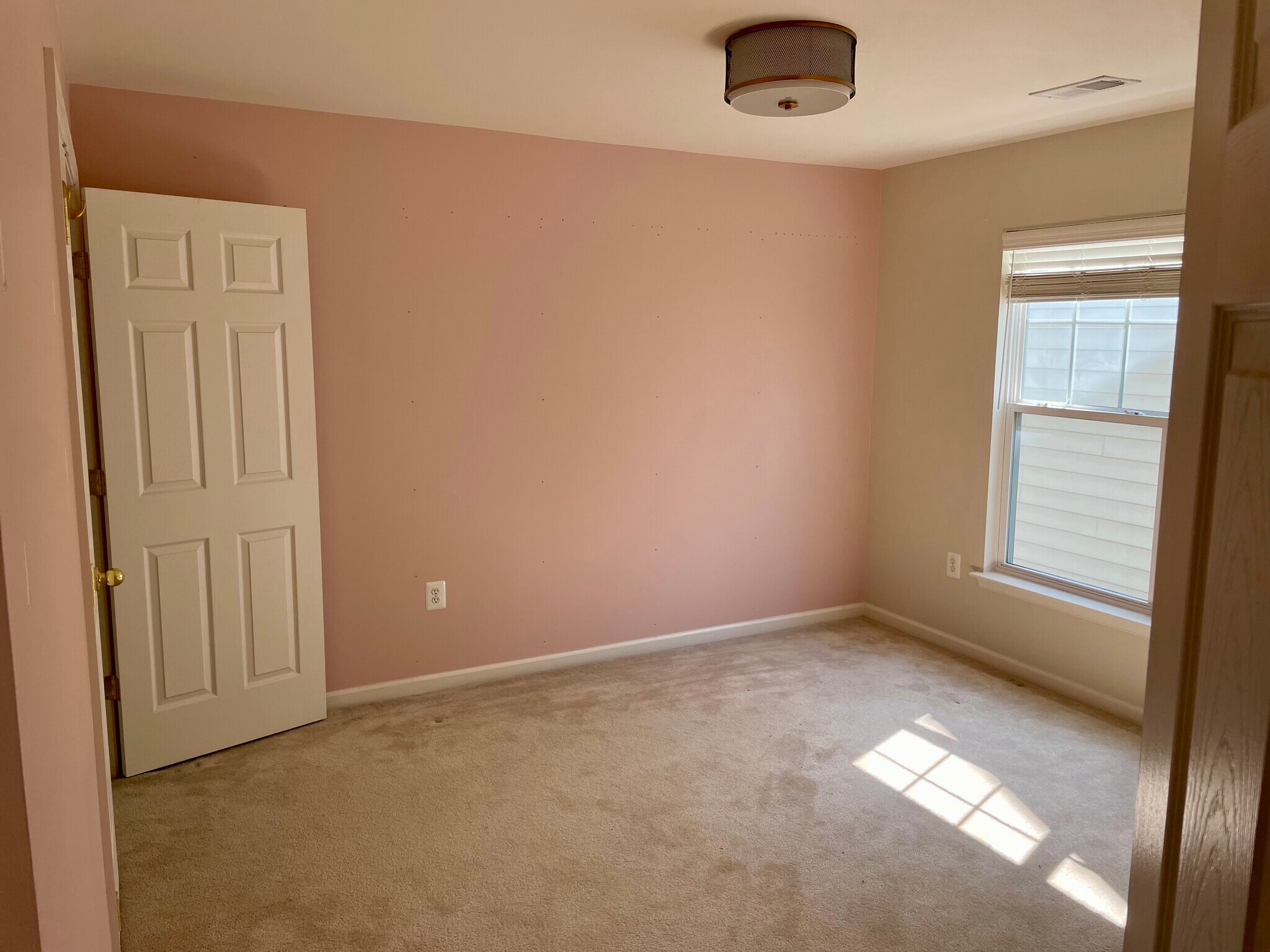 Building Photo - 1727 Idlewild Blvd