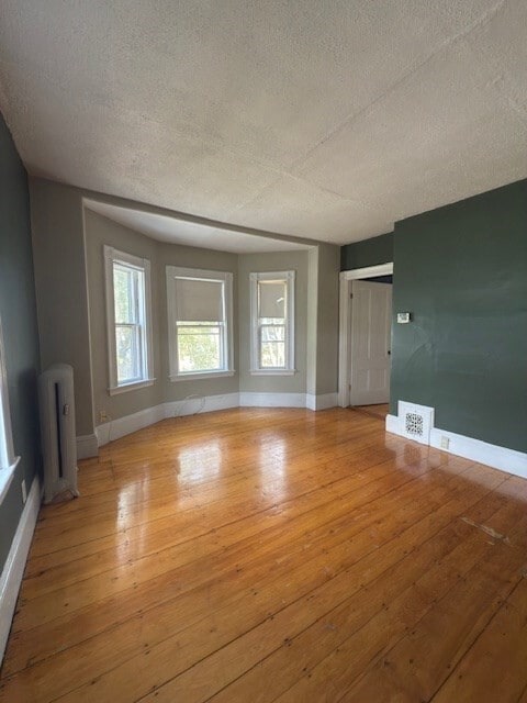 Building Photo - 137 Lynde St