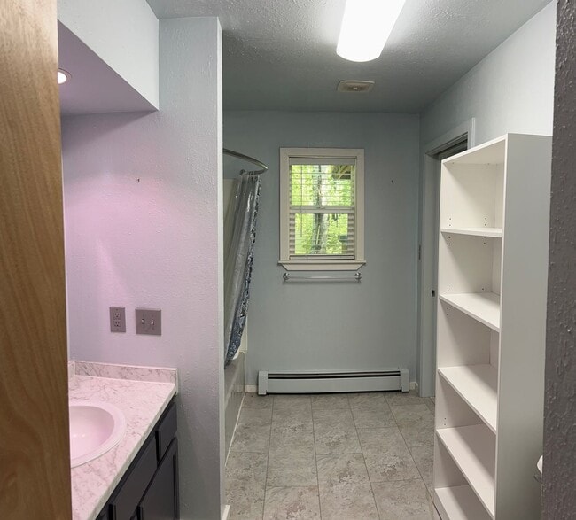 Building Photo - 12333 End St