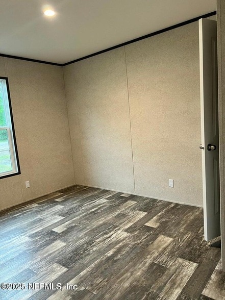 Building Photo - 520 Hickory Nut Trail