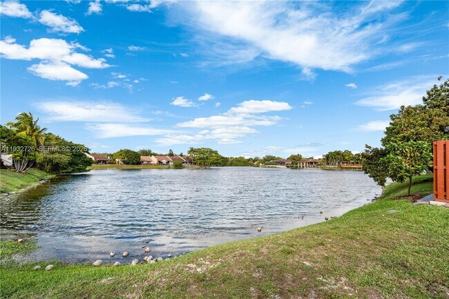 Building Photo - 14805 SW 74th Ln