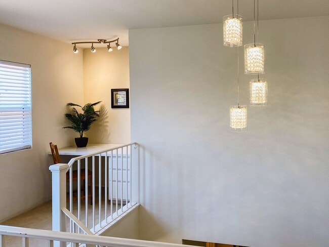 Building Photo - Stunning Two-Story 3 Bedroom, 2.5 Bath Home in the Heart of Eastlake Greens!